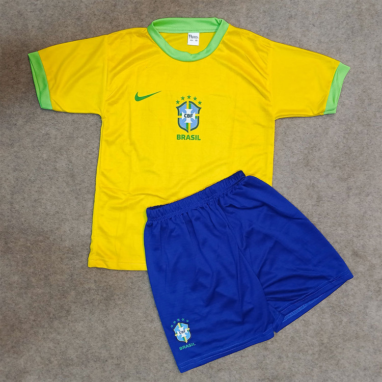 خرید کیت ملی برزیل