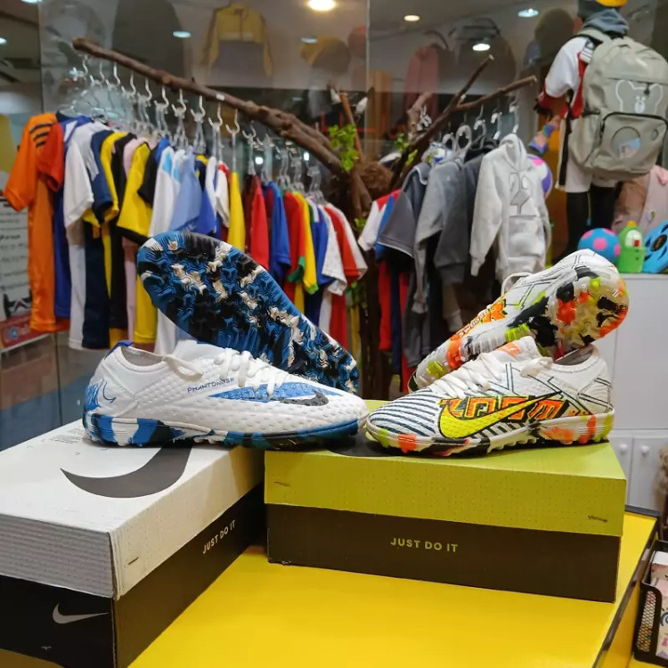 خرید کفش جورابی استوک ریز