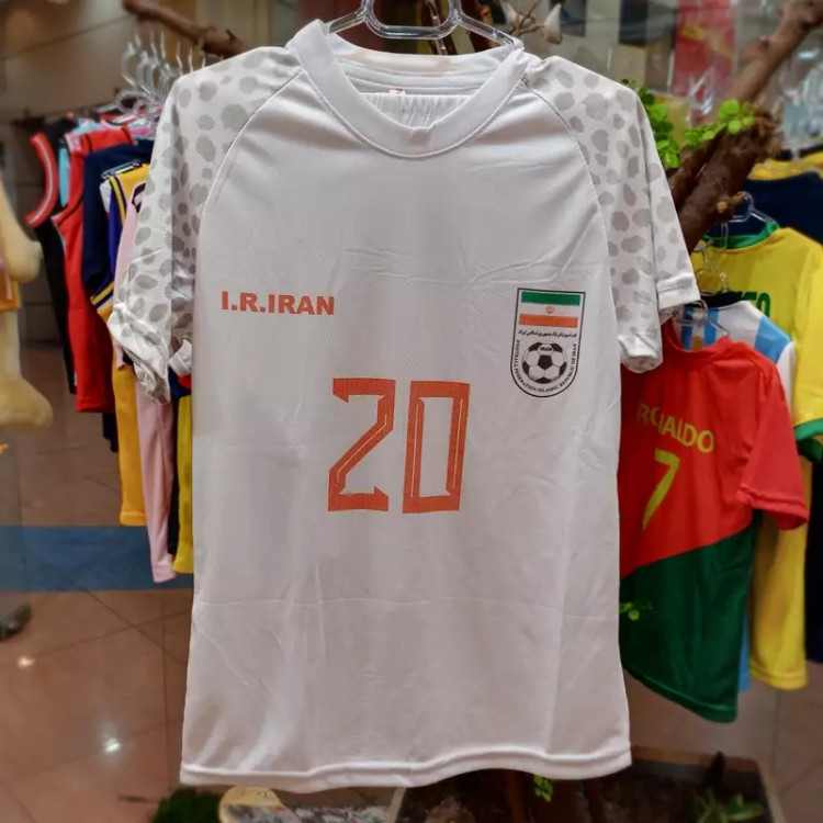 خرید ست ورزشی تیم ملی ایران، سردار آزمون