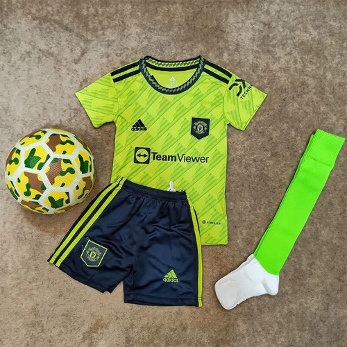 خرید ست ورزشی بچگانه باشگاهی منچستر یونایتد جنس خارجی