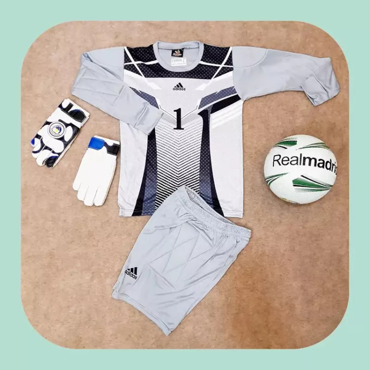 خرید ست ورزشی پیراهن شورت گلری بچگانه