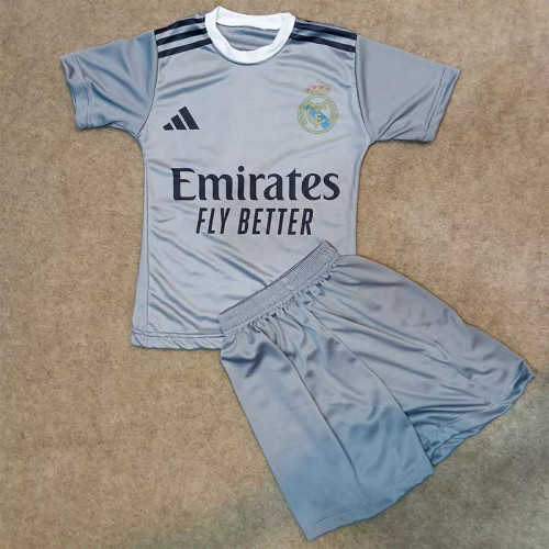 خرید ورزشی بچگانه کیت طوسی باشگاه رئال مادرید امباپه