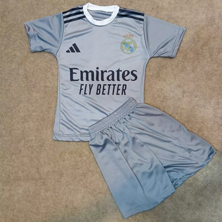 خرید ورزشی بچگانه کیت طوسی باشگاه رئال مادرید امباپه