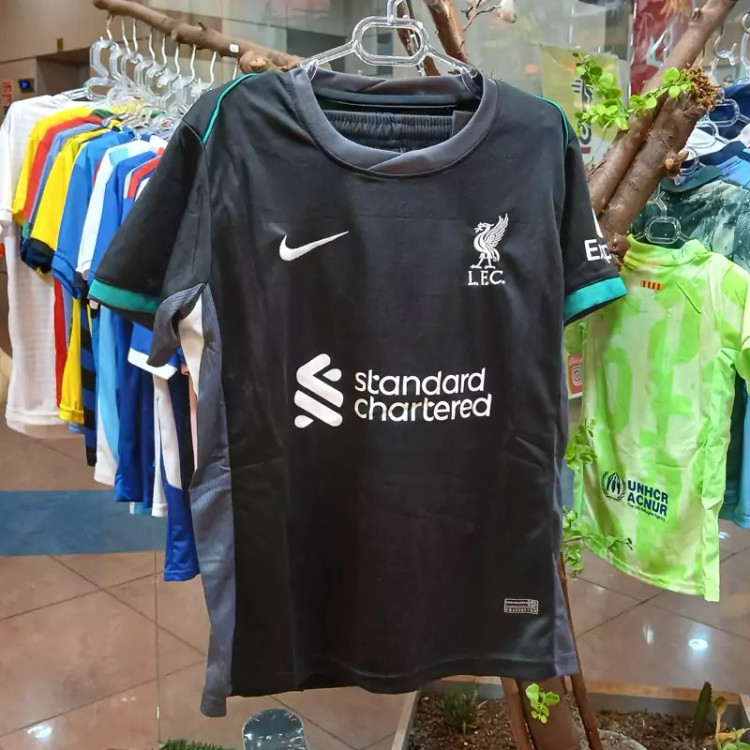 خرید تیم باشگاهی لیورپول جنس خارجی