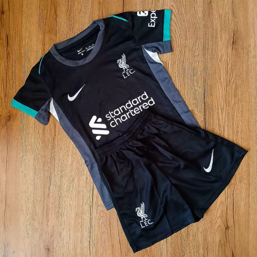 خرید تیم باشگاهی لیورپول جنس خارجی