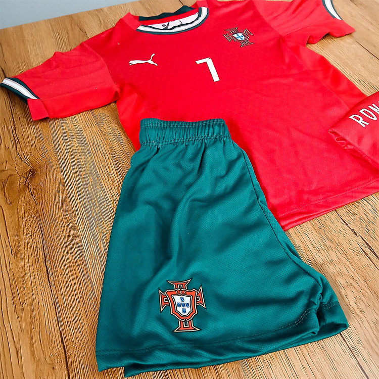 ست فوتبالی پرتغال