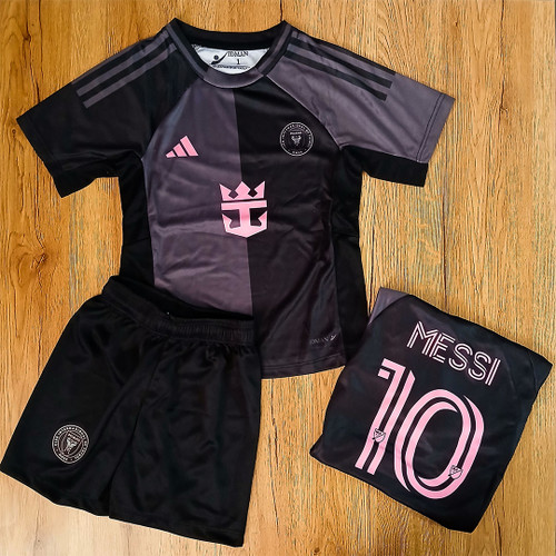 ست فوتبالی اینترمیامی